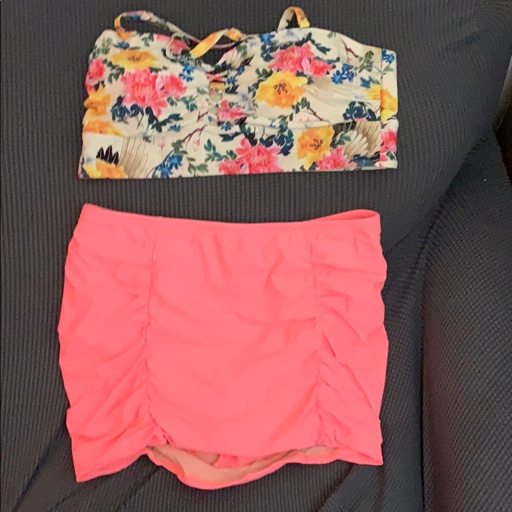 Torrid size 4 swim set